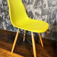 ダイニングチェア　イームズ　シェルチェア　リプロダクトの画像