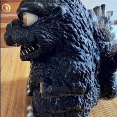 今年中に売り切りたいです🔥1994年🔥ゴジラ🔥貯金箱🔥の画像