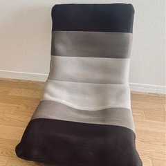 ニトリ　コンパクト回転座椅子の画像