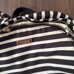 【難あり】𝐤𝐚𝐭𝐞 𝐬𝐩𝐚𝐝𝐞 リュックサックの画像