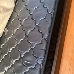 セミダブルベッド、マットレスの画像