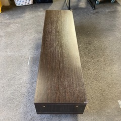 テレビボードの画像