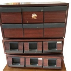 【古い】カセットテープケースの画像