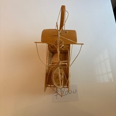 竹製帆船の画像
