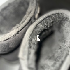 ビジュー付き✨️ムートンブーツの画像