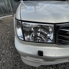 ランドクルーザー100 ガソリンの画像