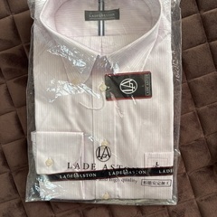 【新品】シャツ４枚セットの画像