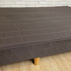 シングルサイズ  脚付き コイルスプリングマットレス  ブラウンの画像