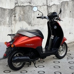 大人気セール‼️安心のバッテリー充電済み🔋リアタイヤ新品✨️リアブレーキシュー新品✨️嬉しいオイル交換済み♻️燃費重視&バイク初心者の方にオススメ🔰ラクラク始動のインジェクション💥AF67 トゥデイ✴の画像