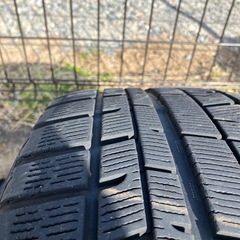 アイスガード50+  225/55/17 17インチ7J+48の画像