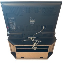 テレビ、テレビ台、2点セットの画像