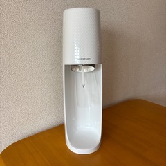 ソーダストリーム　ボトル付き　ジャンク品の画像