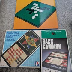 磁石のオセロ、バックギャモン、他の画像