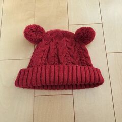 COMME CA FOSSETTE 赤 ポンポン付きニット帽 48-52の画像