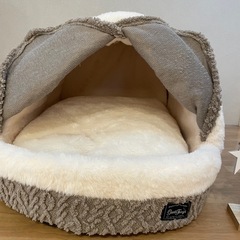 ペット かまくらベッドの画像