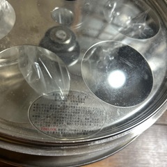 蒸し器、鍋？の画像