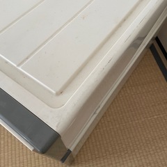 押し入れ収納ケースの画像