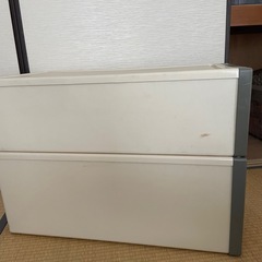 押し入れ収納ケースの画像