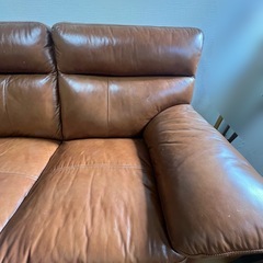 【決まりました】【傷あり】マナベインテリアハーツ 本革レザーソファ 3人掛け「ライアン」ヴィンテージブラウンの画像