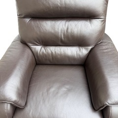 1人掛けソファ 本革　ニトリの画像