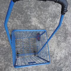 ショピングカート　幅約32.5×　奥行約30×　高さ約83cm　　中古品　引取専用の画像