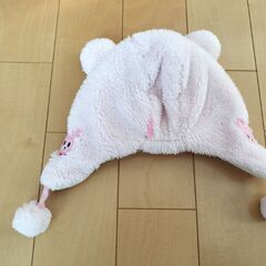 ホットビスケッツ　うさぎ耳の帽子の画像