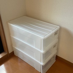  衣類収納ケース(3コ)の画像