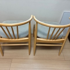 ベルメゾンダイニングチェア二脚セットの画像