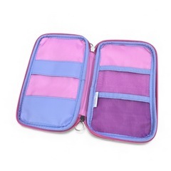 repipi armario チェリーデザイン ペンケース レピピアルマリオの画像