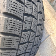 17インチスタッドレスタイヤの画像