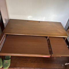 ローテーブル　引き机付き　中古品の画像