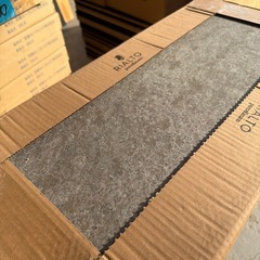 【8枚×10ケース】まとめ売り‼️INAXタイル600×300 IPF-630 PTQ-11の画像