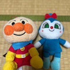 アンパンマンのかばん、ぬいぐるみ、ランチBOXの画像