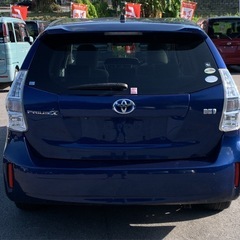 ガレージキクザト業販価格コーナー　プリウスα５人乗りの画像