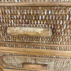 昭和レトロな　ラタンチェスト4段　引き出し5杯の画像