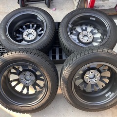 15inchスタッドレスタイヤ　プリウスやシエンタに対応の画像