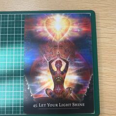 ザ・シークレット•ランゲージ•オブ•ライト　英語版　オラクルカード　S_354の画像