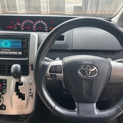 【福岡発】中古車 トヨタ ヴォクシー VOXY 8人乗りの画像