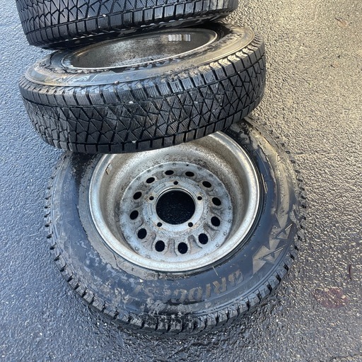 ジムニー　アルミホイールブリヂストン　DM-V2 スタッドレスタイヤ4本セット　175/80R15