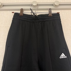 adidasジャージ　2本の画像