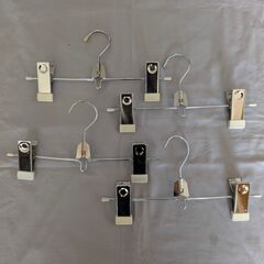 ハンガー5本 ボトムスハンガー4本の画像