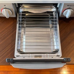 【ガスコンロ】リンナイ2023年製（LPガス用）RT35NJH グレーの画像