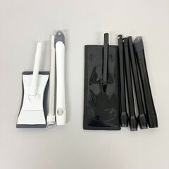 stp-3634　花王　クイックルワイパー　2本セット　サイズ違い　ミニクイックルワイパー　白　ホワイト　黒　ブラック　掃除用具　掃除　コンパクト　モップ　ほこり取り　拭き掃除の画像