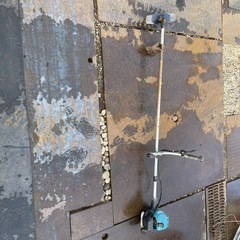 マキタ草刈り機の画像