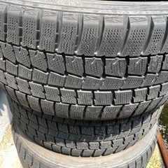 スノータイヤ　ダンロップ 　245/40R18  93Q の画像