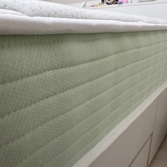 ニトリ シングルベッドフレーム マットレスセットの画像