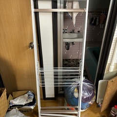 5面折りたたみ洗濯干しの画像