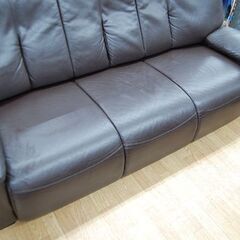 冨士ファニチア 3人掛けソファ 幅197×奥81×高90cm 革製 ダークブラウン L6760S トリプルソファ FUJI FURNITURE フジファニチャ 札幌市 清田区 平岡の画像