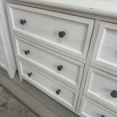 アンティーク風 天然木ローチェスト 中古の画像