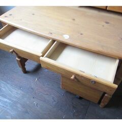 学習机　中古　カギ無し　ワゴンつまみ　1個無の画像